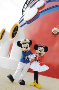 Família Itinerante - Disney Cruise Line - Mickey e Minnie