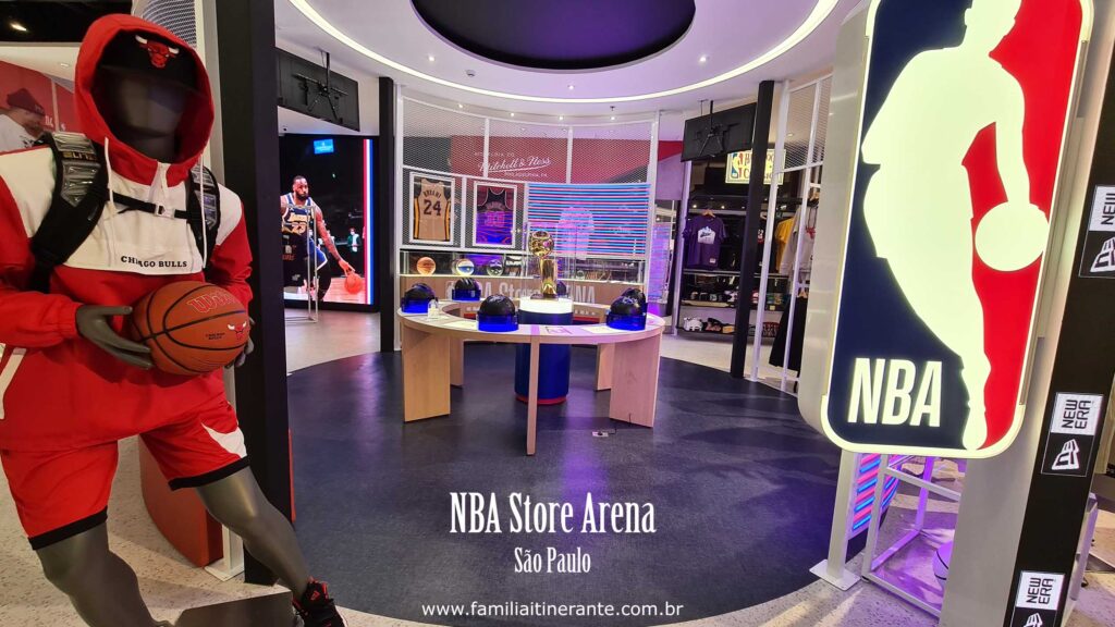 NBA Store Arena - Morumbi Town Shopping - em São Paulo. - Família Itinerante